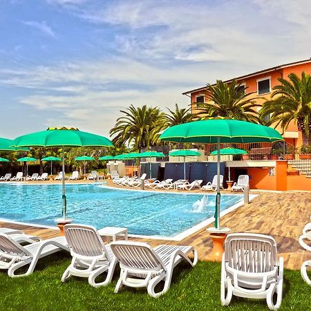 Villa Luigi Hotel & Restaurant Nuova Gestione Villa Rosa Di Martinsicuro Bagian luar foto