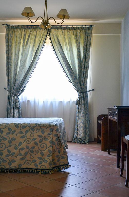 Villa Luigi Hotel & Restaurant Nuova Gestione Villa Rosa Di Martinsicuro Ruang foto