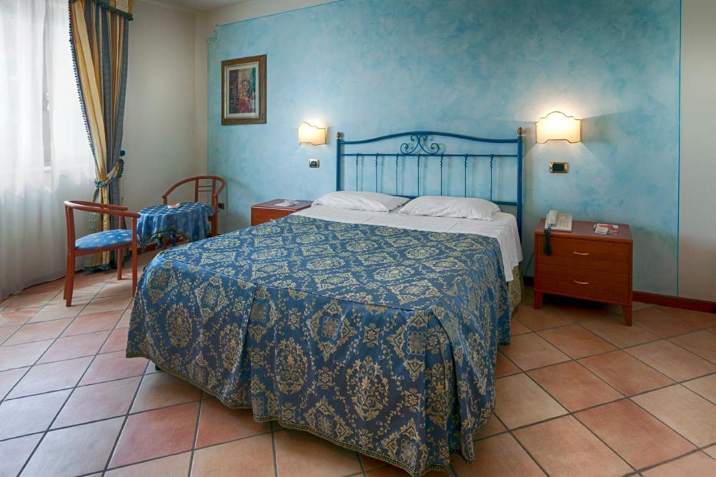 Villa Luigi Hotel & Restaurant Nuova Gestione Villa Rosa Di Martinsicuro Ruang foto