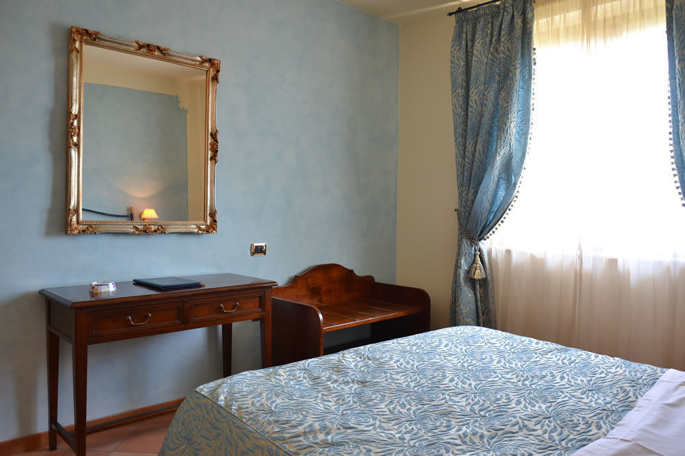 Villa Luigi Hotel & Restaurant Nuova Gestione Villa Rosa Di Martinsicuro Bagian luar foto
